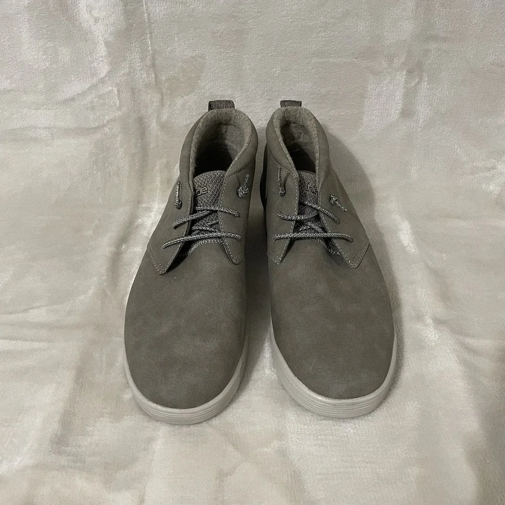 Hey Dude Jo Wally Mid Suede Chukka Boots Men's Size 8 Gray Lightweight Ankle‎